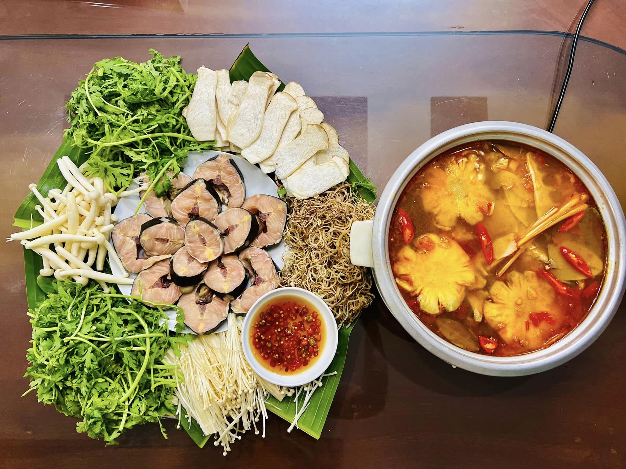 Cách nấu lẩu cá chua cay thơm ngon ngày cuối tuần