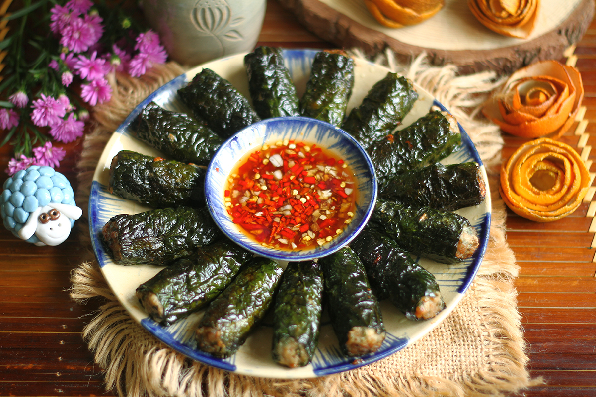 Cách làm chả lá lốt bằng bếp từ thơm ngon, giòn rụm