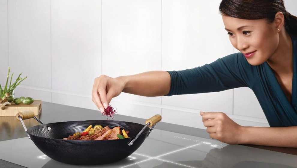 Có hay không bếp từ chính hãng giá rẻ, vừa túi tiền mà vẫn bền, đẹp, tiết kiệm điện?