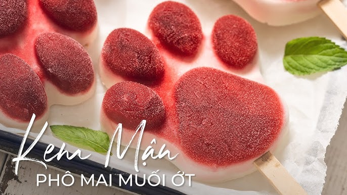 Cách làm kem mận phô mai muối ớt thơm ngậy, lạ miệng cho ngày hè