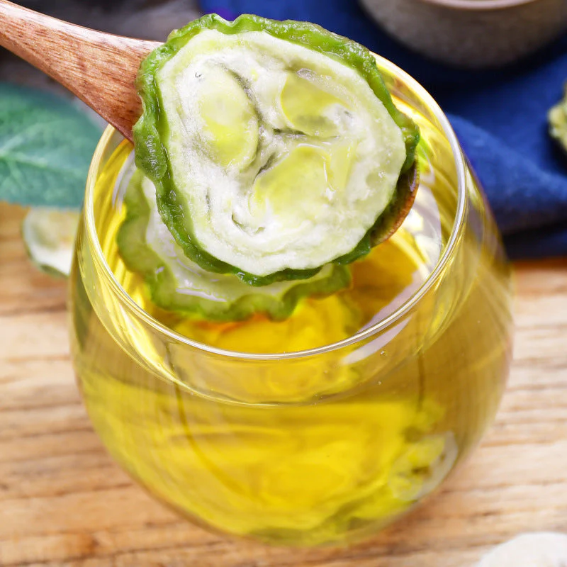 Uống nước mướp đắng thường xuyên có tốt không?