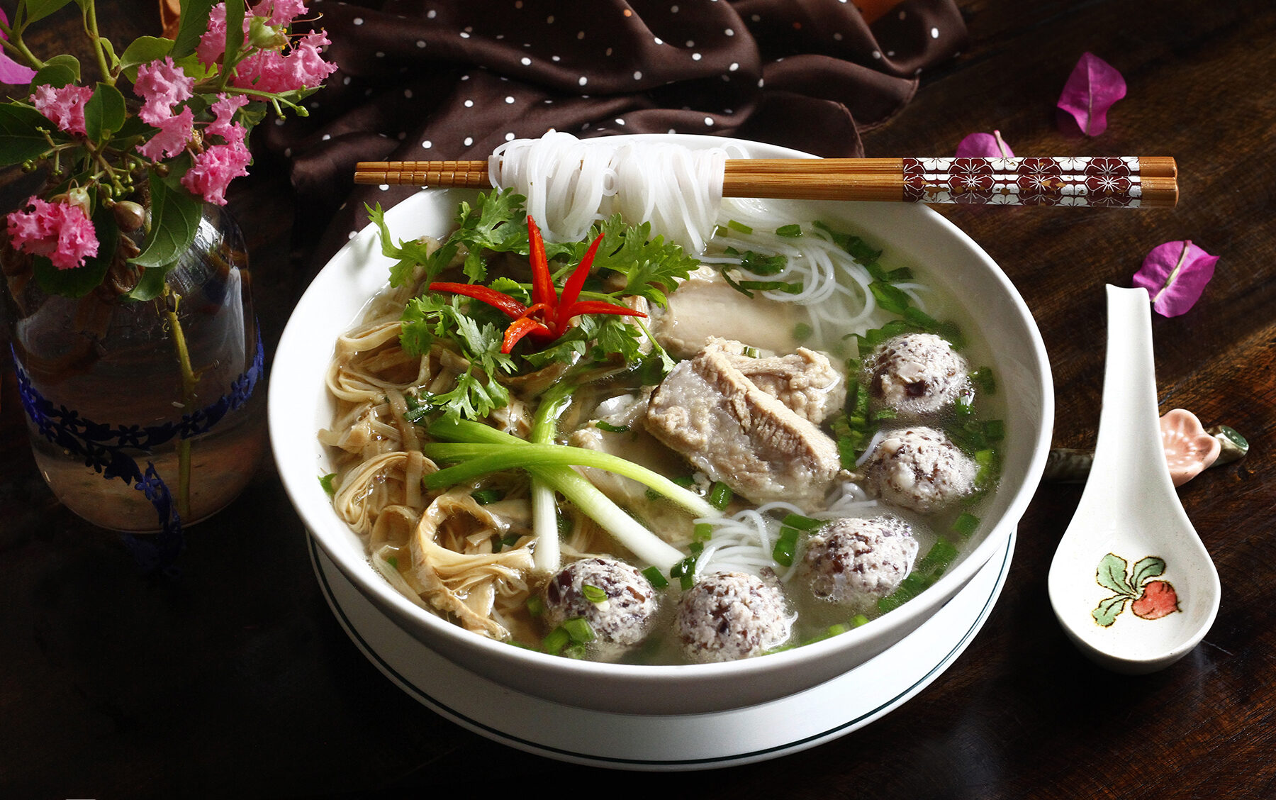 Hướng dẫn cách làm mọc thịt lợn dai ngon, đơn giản
